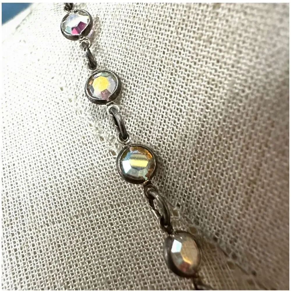 Green and clear Swarovski crystal Y Drop Necklace - Picture 2 of 10